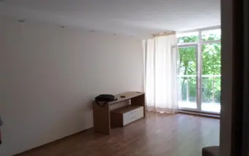 Auction image 2 bed flat