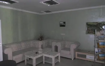 Auction image Shop