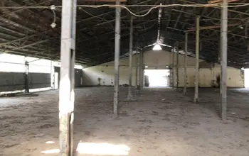 Auction image Factory, Manufacturing