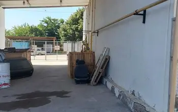 Auction image Бизнес/търговски имот
