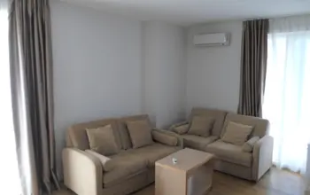 Auction image 2 bed flat