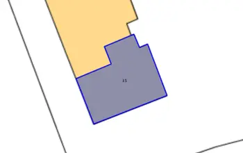 Auction image 3 bed flat