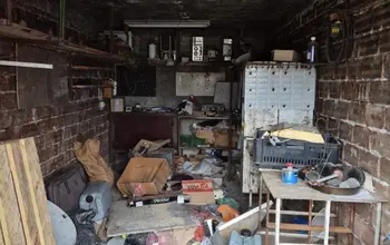 Auction image Garage, Parking