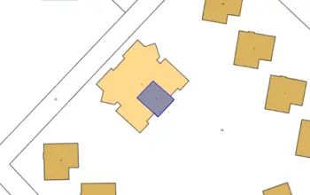 Auction image 2 bed flat