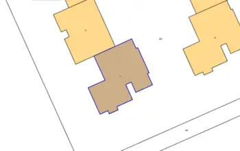 Auction image 2 bed flat