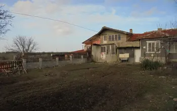 Auction image Къща