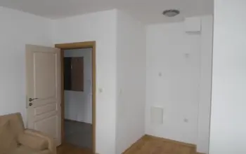 Auction image 2 bed flat