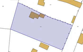 Auction image House