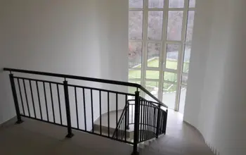 Auction image Multi-bed flat