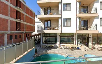 Auction image 2 bed flat