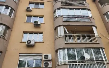 Auction image 2 bed flat