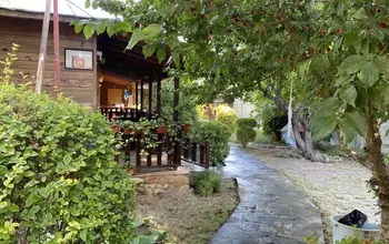Auction image Вила, бунгало, преместваема постройка