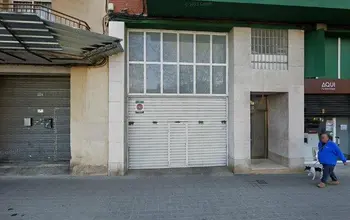 Auction image Garage