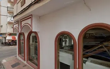 Auction image Commercial
